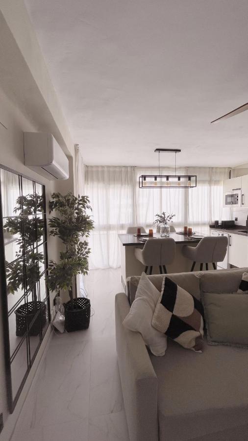 Precioso Apartamento Con Piscina A 3 Minutos De La Playa En Coche Torremolinos Extérieur photo